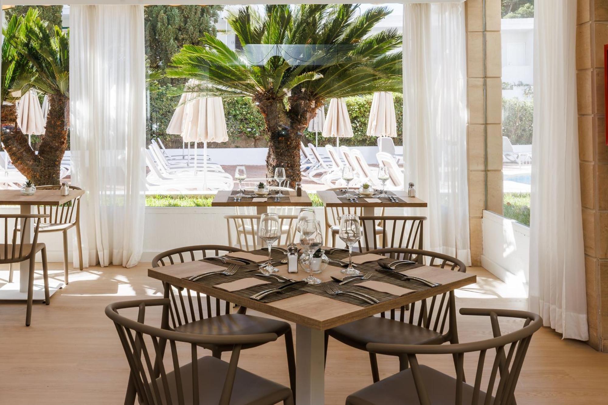 O7 Alondra Hotel 3*